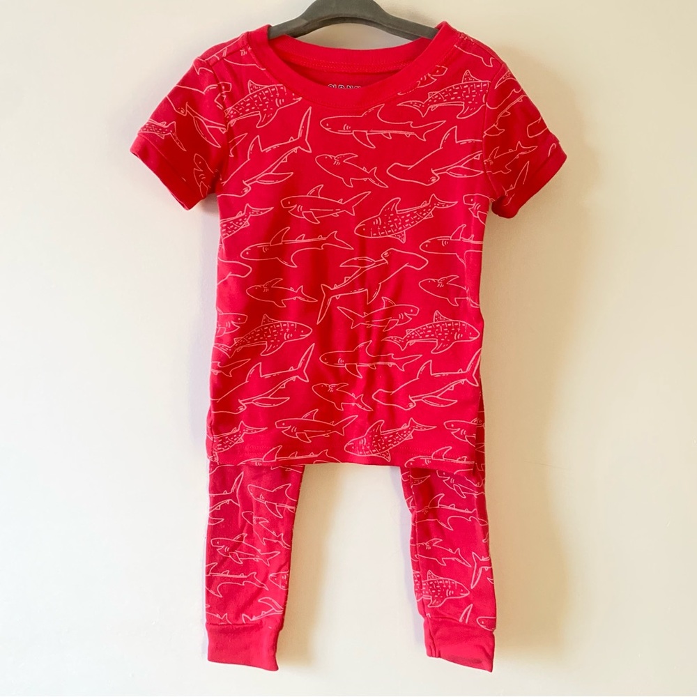 Gender Neutral Light Red Shark Print Pajama Set